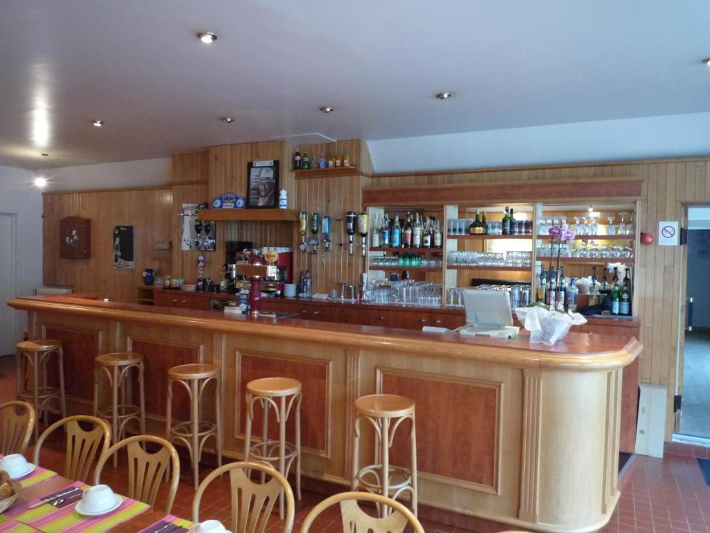 Hotel La Flamme Rouge サン・ジロン エクステリア 写真