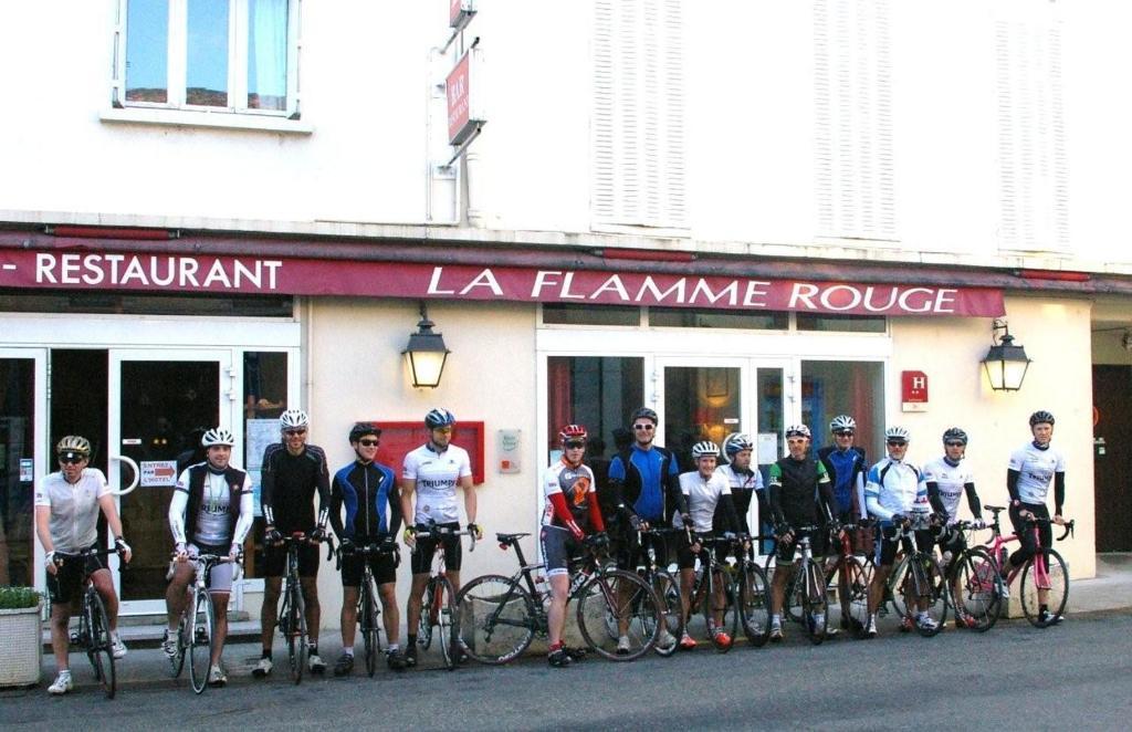 Hotel La Flamme Rouge サン・ジロン エクステリア 写真